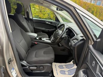 Ford S-Max 2.0 TDCi Titanium MPV 5dr Diesel Powershift Euro 6 (s/s) (180 ps