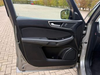 Ford S-Max 2.0 TDCi Titanium MPV 5dr Diesel Powershift Euro 6 (s/s) (180 ps