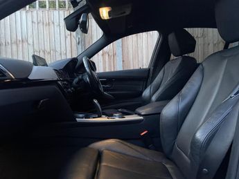 BMW 3 Series 2.0 330e 7.6kWh M Sport Shadow Edition Saloon 4dr Petrol Plug-in