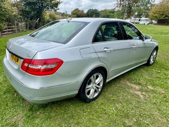 Mercedes-Benz E Class 2.1 E250 CDI BlueEfficiency Avantgarde Edition 125 Saloon 4dr Di