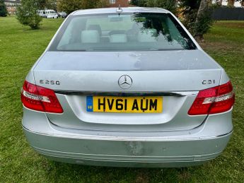 Mercedes-Benz E Class 2.1 E250 CDI BlueEfficiency Avantgarde Edition 125 Saloon 4dr Di