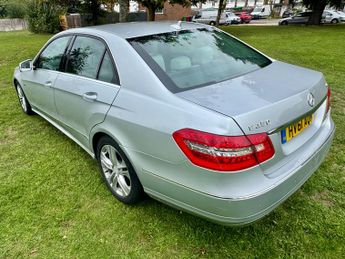 Mercedes-Benz E Class 2.1 E250 CDI BlueEfficiency Avantgarde Edition 125 Saloon 4dr Di