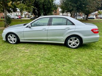 Mercedes-Benz E Class 2.1 E250 CDI BlueEfficiency Avantgarde Edition 125 Saloon 4dr Di