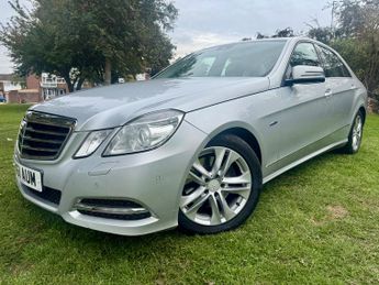 Mercedes-Benz E Class 2.1 E250 CDI BlueEfficiency Avantgarde Edition 125 Saloon 4dr Di