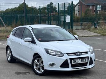 Ford Focus 1.0T EcoBoost Zetec Hatchback 5dr Petrol Manual Euro 5 (s/s) (12