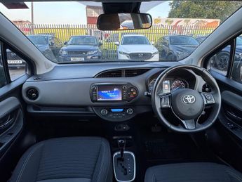 Toyota Yaris 1.5 VVT-h Icon Hatchback 5dr Petrol Hybrid E-CVT Euro 6 (s/s) (1