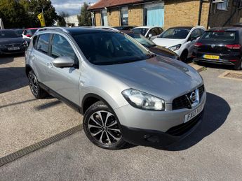 Nissan Qashqai 1.6 dCi n-tec+ SUV 5dr Diesel Manual 2WD Euro 5 (130 ps)
