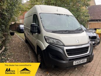 Peugeot Boxer 2.2 BlueHDi 335 Professional Panel Van 5dr Diesel Manual L3 H2 E