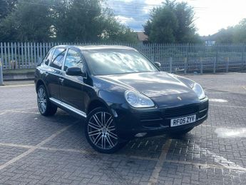 Porsche Cayenne 3.2 V6 SUV 5dr Petrol Tiptronic S AWD (324 g/km, 250 bhp)
