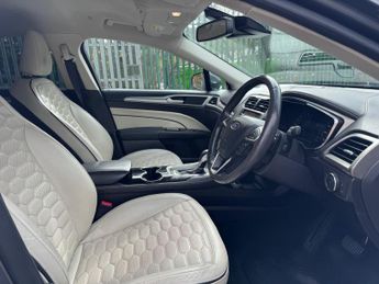 Ford Mondeo 2.0 TDCi Vignale Saloon 4dr Diesel Powershift Euro 6 (s/s) (210 