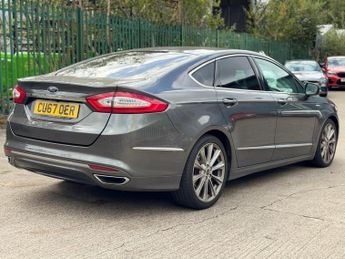 Ford Mondeo 2.0 TDCi Vignale Saloon 4dr Diesel Powershift Euro 6 (s/s) (210 