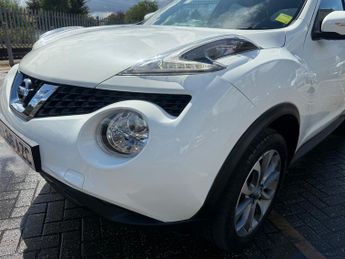Nissan Juke 1.6 Tekna SUV 5dr Petrol XTRON Euro 6 (117 ps)