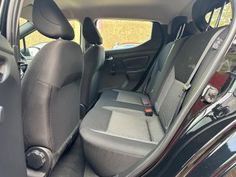 Nissan Micra 1.0 IG-T Acenta Hatchback 5dr Petrol XTRON Euro 6 (s/s) (92 ps)