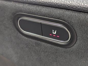 Mercedes-Benz A Class 1.3 A180 AMG Line Saloon 4dr Petrol 7G-DCT Euro 6 (s/s) (136 ps)