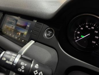 Land Rover Discovery Sport 2.0 TD4 HSE Black SUV 5dr Diesel Auto 4WD Euro 6 (s/s) (180 ps)