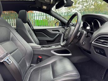 Jaguar F-Pace 2.0 D180 R-Sport SUV 5dr Diesel Auto AWD Euro 6 (s/s) (180 ps)