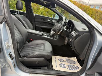 Mercedes-Benz CLS Class 3.0 CLS350d V6 AMG Line (Premium) Coupe 4dr Diesel G-Tronic+ Eur