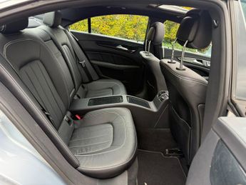 Mercedes-Benz CLS Class 3.0 CLS350d V6 AMG Line (Premium) Coupe 4dr Diesel G-Tronic+ Eur