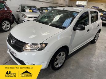 Dacia Sandero 0.9 TCe Ambiance Hatchback 5dr Petrol Manual Euro 6 (s/s) (90 ps
