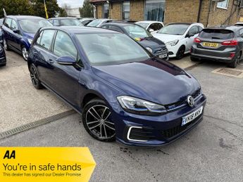 Volkswagen Golf 1.4 TSI 8.7kWh GTE Hatchback 5dr Petrol Plug-in Hybrid DSG Euro 