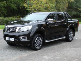 Nissan Navara 2.3 dCi Acenta+ Pickup Double Cab 4dr Diesel Manual 4WD Euro 5 (