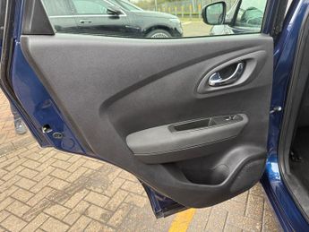 Renault Kadjar 1.5 dCi Dynamique Nav SUV 5dr Diesel EDC Euro 6 (s/s) (110 ps)