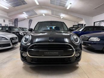 Mini Hatch 1.5 Cooper Hatchback 5dr Petrol Steptronic Euro 6 (s/s) (136 ps)