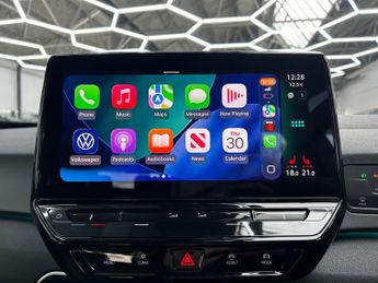 Volkswagen ID.3 Pro Performance 58kWh Life Hatchback Electric Auto (204 ps) 5dr