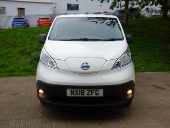 Nissan e-NV200 Tekna Panel Van 5dr Electric Auto SWB (Rapid) (109 ps)
