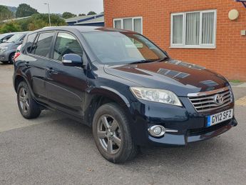 Toyota RAV4 2.2 D-4D XT-R SUV 5dr Diesel Manual 4WD Euro 5 (150 ps) SAT NAV 