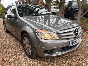 Mercedes C Class 2.1 C220 CDI BlueEfficiency Executive SE Estate 5dr Diesel Auto 