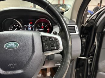 Land Rover Discovery Sport 2.0 TD4 SE Tech SUV 5dr Diesel Auto 4WD Euro 6 (s/s) (180 ps)