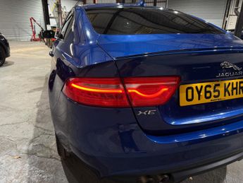 Jaguar XE 2.0d R-Sport Saloon 4dr Diesel Auto Euro 6 (s/s) (180 ps)