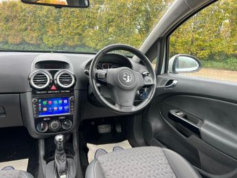 Vauxhall Corsa 1.4 16V SE Hatchback 5dr Petrol Auto Euro 5 (100 ps)