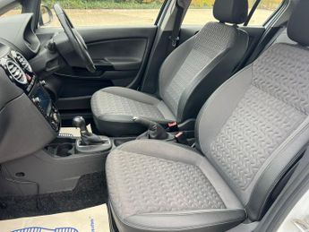Vauxhall Corsa 1.4 16V SE Hatchback 5dr Petrol Auto Euro 5 (100 ps)