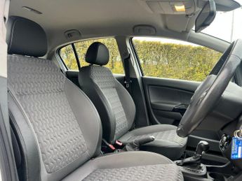 Vauxhall Corsa 1.4 16V SE Hatchback 5dr Petrol Auto Euro 5 (100 ps)
