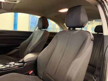 BMW 2 Series 2.0 220i GPF Sport Coupe 2dr Petrol Auto Euro 6 (s/s) (184 ps)