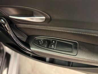 BMW 2 Series 2.0 220i GPF Sport Coupe 2dr Petrol Auto Euro 6 (s/s) (184 ps)