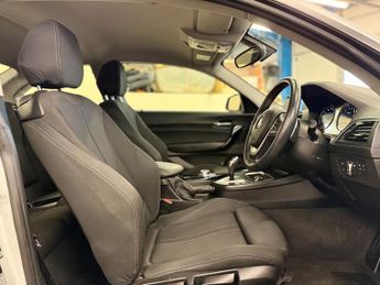 BMW 2 Series 2.0 220i GPF Sport Coupe 2dr Petrol Auto Euro 6 (s/s) (184 ps)