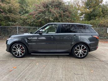 Land Rover Range Rover Sport 3.0 SD V6 Autobiography Dynamic SUV 5dr Diesel Auto 4WD Euro 6 (
