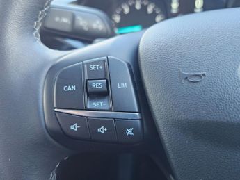 Ford Fiesta 1.0T Zetec Hatchback 5dr Petrol Auto Euro 6 (s/s) (100 ps)