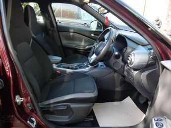 Nissan Juke 1.0 DIG-T N-Connecta DCT Auto Euro 6 (s/s) 5dr