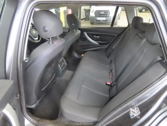 BMW 3 Series 2.0 320d Sport Touring 5dr Diesel Auto Euro 5 (s/s) (184 ps)