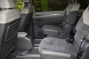 Volkswagen Transporter 1.4 TSI 13kWh Style DSG Euro 6 (s/s) 5dr