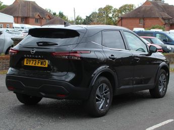 Nissan Qashqai 1.3 DIG-T MHEV Acenta Premium SUV 5dr Petrol Hybrid XTRON Euro 6