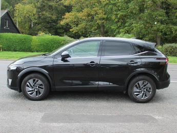 Nissan Qashqai 1.3 DIG-T MHEV Acenta Premium SUV 5dr Petrol Hybrid XTRON Euro 6