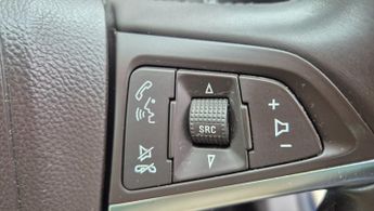 Vauxhall Insignia 2.0 CDTi SE Sports Tourer 5dr Diesel Auto Euro 5 (163 ps)