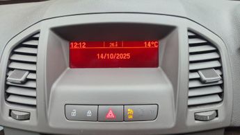 Vauxhall Insignia 2.0 CDTi SE Sports Tourer 5dr Diesel Auto Euro 5 (163 ps)