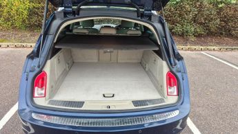 Vauxhall Insignia 2.0 CDTi SE Sports Tourer 5dr Diesel Auto Euro 5 (163 ps)