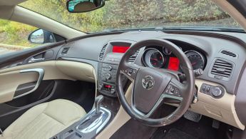 Vauxhall Insignia 2.0 CDTi SE Sports Tourer 5dr Diesel Auto Euro 5 (163 ps)